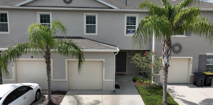 Townhouse in Davenport, Florida 3 bedrooms, 140 sq.m. № 1369798