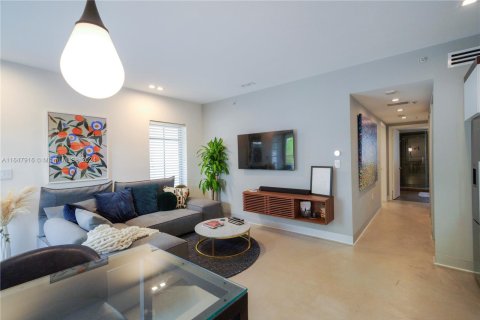 Copropriété à vendre à Miami Beach, Floride: 1 chambre, 63.17 m2 № 1330730 - photo 4