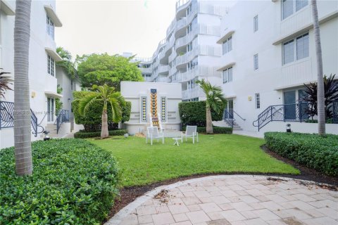 Copropriété à vendre à Miami Beach, Floride: 1 chambre, 63.17 m2 № 1330730 - photo 2