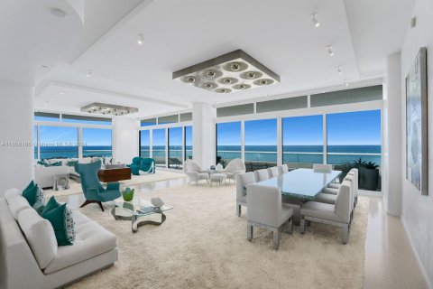 Condo in Miami Beach, Florida, 4 bedrooms  № 1362776 - photo 2