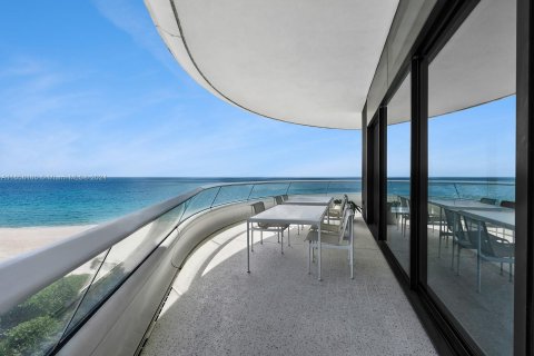 Condo in Miami Beach, Florida, 4 bedrooms  № 1362776 - photo 30