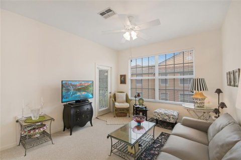 Condominio en venta en Orlando, Florida, 2 dormitorios, 103.68 m2 № 971611 - foto 3