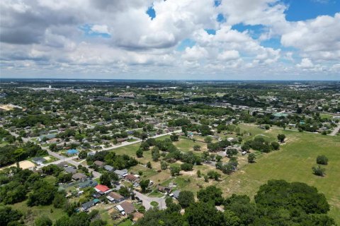 Terreno en venta en Haines City, Florida № 1402246 - foto 2