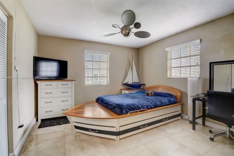 Casa en venta en Palmetto Bay, Florida, 3 dormitorios, 162.3 m2 № 845757 - foto 17