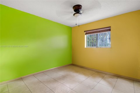 Townhouse in Miami, Florida 3 bedrooms, 151.06 sq.m. № 1333276 - photo 28