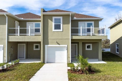 Touwnhouse à vendre à Davenport, Floride: 4 chambres, 189.06 m2 № 962012 - photo 1