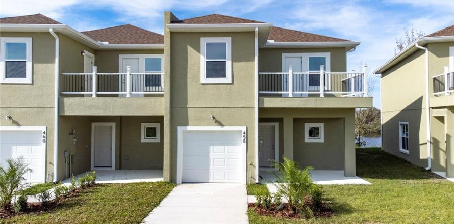 Townhouse in Davenport, Florida 4 bedrooms, 189.06 sq.m. № 962012