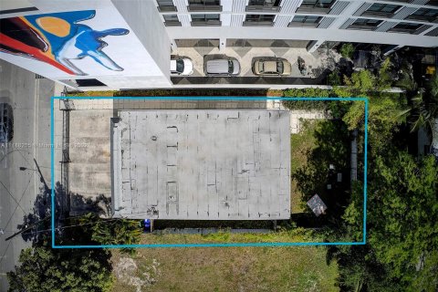 Commercial property in Miami, Florida 274.8 sq.m. № 5697 - photo 6