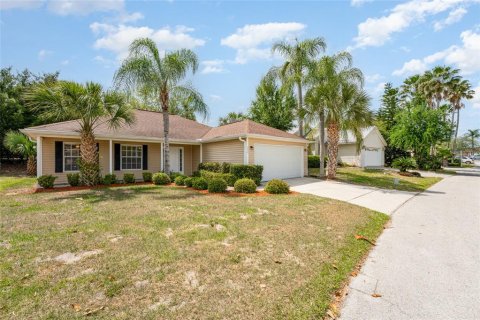 House in Davenport, Florida 3 bedrooms, 123.37 sq.m. № 1105715 - photo 1