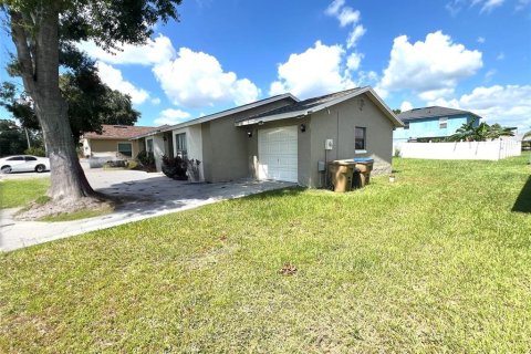 House in Kissimmee, Florida 3 bedrooms, 105.17 sq.m. № 1335261 - photo 22