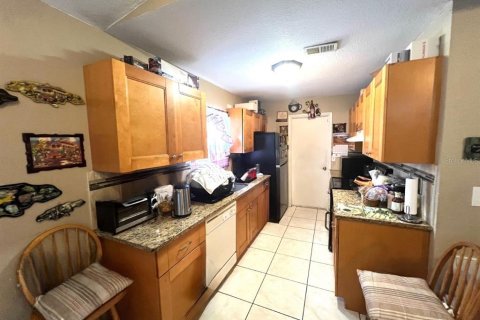 House in Kissimmee, Florida 3 bedrooms, 105.17 sq.m. № 1335261 - photo 9