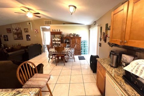 Casa en venta en Kissimmee, Florida, 3 dormitorios, 105.17 m2 № 1335261 - foto 11