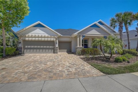 House in Land O' Lakes, Florida 4 bedrooms, 333.05 sq.m. № 1122701 - photo 4