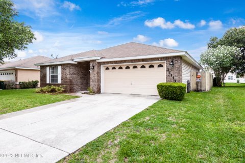 Villa ou maison à louer à Jacksonville, Floride: 3 chambres, 150.97 m2 № 768747 - photo 4