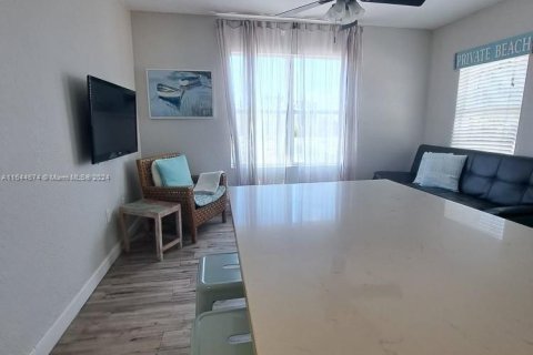 Condominio en venta en Miami Beach, Florida, 2 dormitorios, 59.83 m2 № 1327604 - foto 12