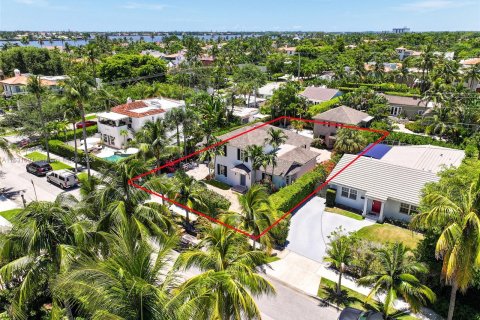 Villa ou maison à vendre à West Palm Beach, Floride: 5 chambres, 360.65 m2 № 1306008 - photo 6