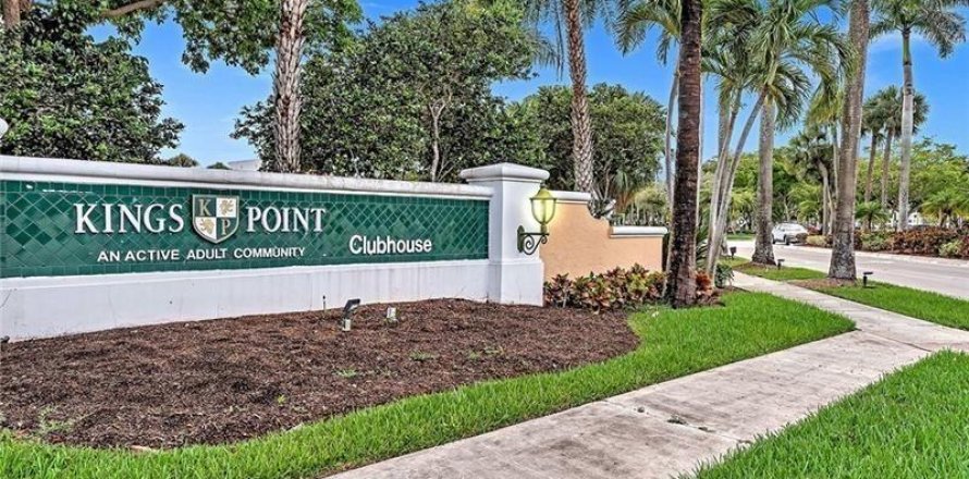 Condominio en Tamarac, Florida, 2 dormitorios  № 1209130