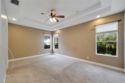 House in Tampa, Florida 4 bedrooms, 235.79 sq.m. № 1366075 - photo 30