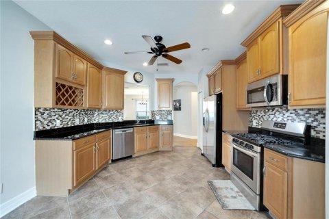 Casa en venta en Tampa, Florida, 4 dormitorios, 235.79 m2 № 1366075 - foto 22