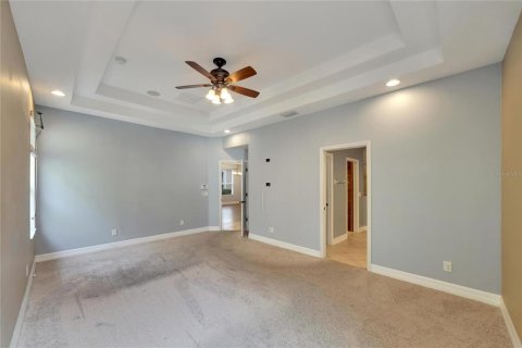 House in Tampa, Florida 4 bedrooms, 235.79 sq.m. № 1366075 - photo 2