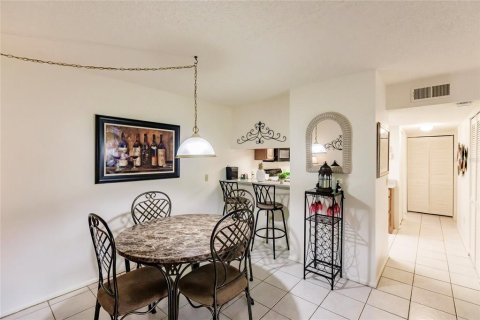 Condominio en venta en Port Charlotte, Florida, 1 dormitorio, 64.01 m2 № 1383814 - foto 6