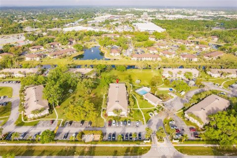 Condo in Port Charlotte, Florida, 1 bedroom  № 1383814 - photo 30