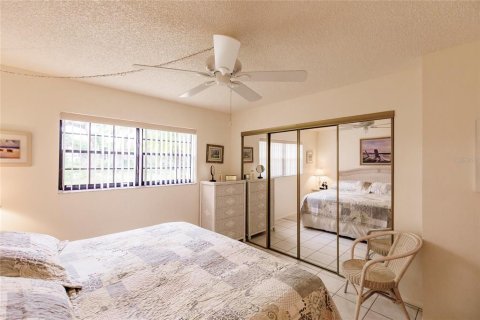 Copropriété à vendre à Port Charlotte, Floride: 1 chambre, 64.01 m2 № 1383814 - photo 21