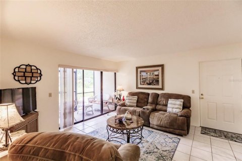 Copropriété à vendre à Port Charlotte, Floride: 1 chambre, 64.01 m2 № 1383814 - photo 11