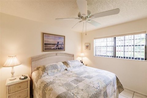 Condo in Port Charlotte, Florida, 1 bedroom  № 1383814 - photo 23