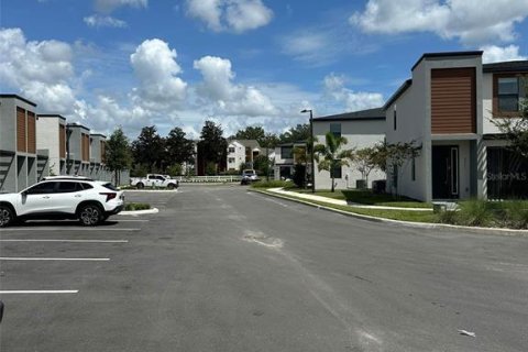 Townhouse in Kissimmee, Florida 3 bedrooms, 127.83 sq.m. № 1383236 - photo 15