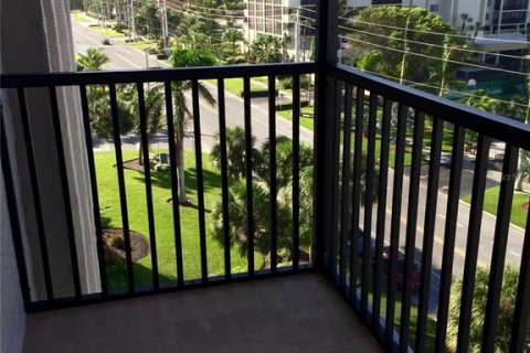 Condo in Sarasota, Florida, 2 bedrooms  № 214587 - photo 21