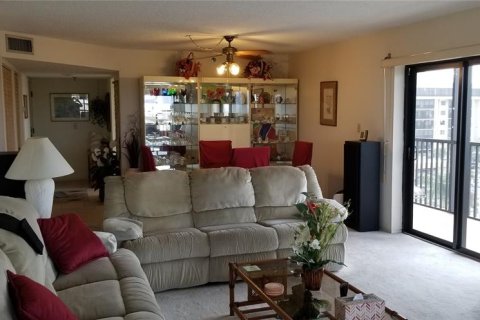 Condo in Sarasota, Florida, 2 bedrooms  № 214587 - photo 7