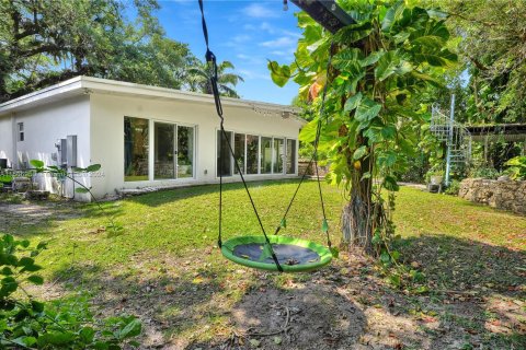 Купить виллу или дом в Саут-Майами, Флорида 3 спальни, 147.53м2, № 1147128 - фото 19