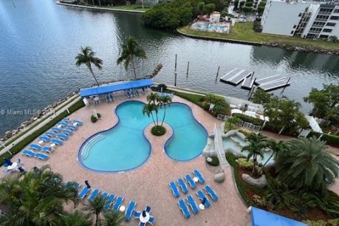 Condominio en venta en Aventura, Florida, 2 dormitorios, 126.81 m2 № 1310890 - foto 17