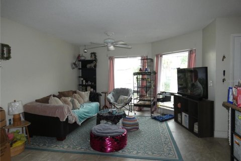 Condo in Orlando, Florida, 2 bedrooms  № 1390871 - photo 2