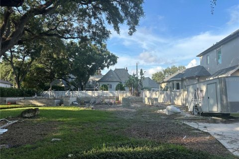 Terreno en venta en Tampa, Florida № 1316747 - foto 1