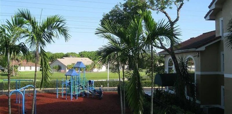 Condo in Coral Springs, Florida, 2 bedrooms  № 1135323