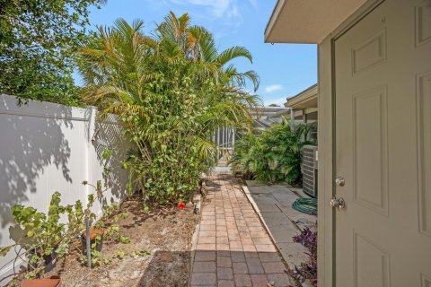 Villa ou maison à vendre à North Palm Beach, Floride: 3 chambres, 182.09 m2 № 1100829 - photo 12
