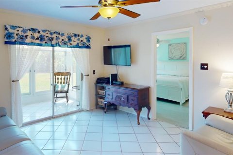 Condo in Punta Gorda, Florida, 2 bedrooms  № 1169563 - photo 24