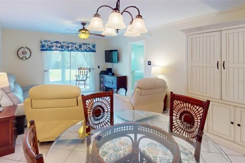 Condo in Punta Gorda, Florida, 2 bedrooms  № 1169563 - photo 18