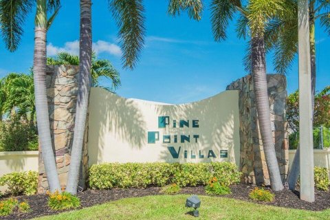 Condo in Boynton Beach, Florida, 2 bedrooms  № 1146652 - photo 1