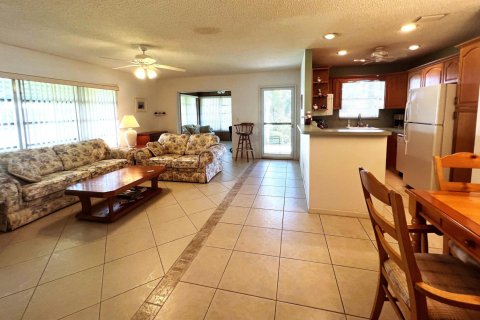 Condo in Boynton Beach, Florida, 2 bedrooms  № 1146652 - photo 20