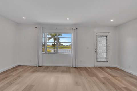 Condominio en venta en Delray Beach, Florida, 1 dormitorio, 70.61 m2 № 1146611 - foto 30