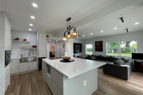 Casa en venta en Homestead, Florida, 3 dormitorios, 84.73 m2 № 681840 - foto 16