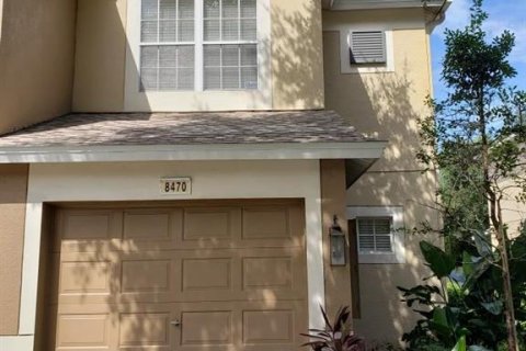 Townhouse in Tampa, Florida 3 bedrooms, 144.09 sq.m. № 1090408 - photo 1