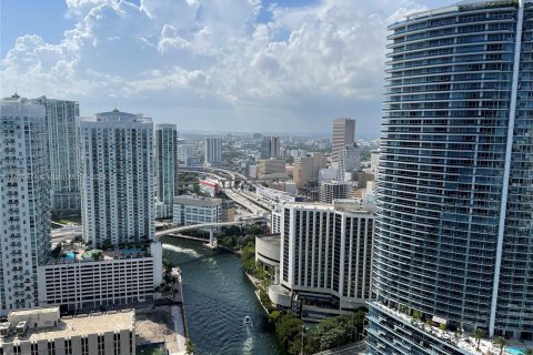 Condo in Miami, Florida, 1 bedroom  № 1378896 - photo 6