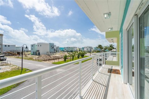 Villa ou maison à vendre à Key Largo, Floride: 4 chambres, 136.57 m2 № 973994 - photo 6