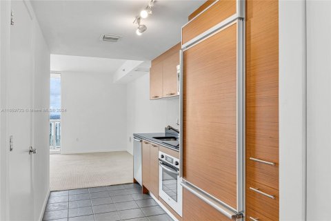 Copropriété à vendre à Miami, Floride: 52.68 m2 № 1365540 - photo 6