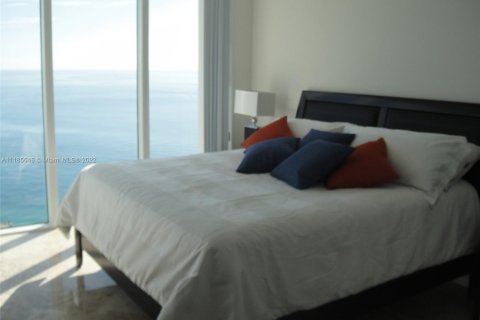 Condominio en alquiler en Sunny Isles Beach, Florida, 2 dormitorios, 148.83 m2 № 4592 - foto 8