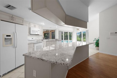 Casa en venta en Cape Coral, Florida, 3 dormitorios, 237.55 m2 № 800391 - foto 20
